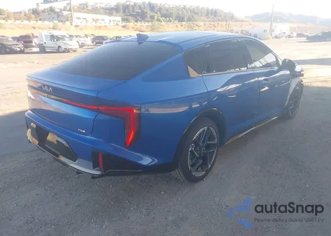 2025 Kia K4 Gt-Line из США, поврежденный, VIN 3KPFW4DE3SE142049